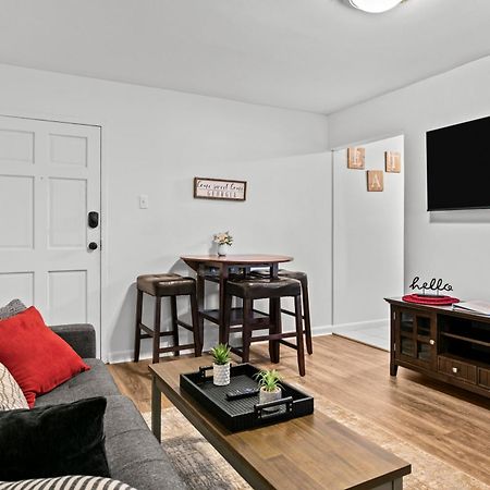 Classic City Getaway - 1 Mile Walk To Sanford Stadium! Athens Ngoại thất bức ảnh