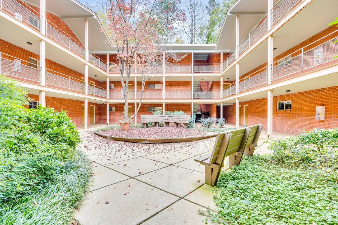 Classic City Getaway - 1 Mile Walk To Sanford Stadium! Athens Ngoại thất bức ảnh