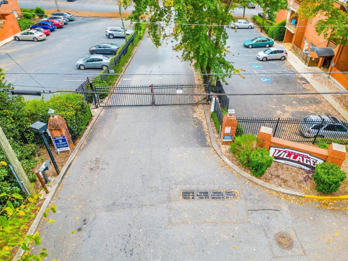 Classic City Getaway - 1 Mile Walk To Sanford Stadium! Athens Ngoại thất bức ảnh
